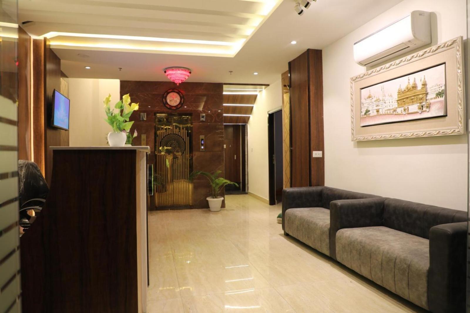 Hotel Avi Inn Amritsar Exterior foto