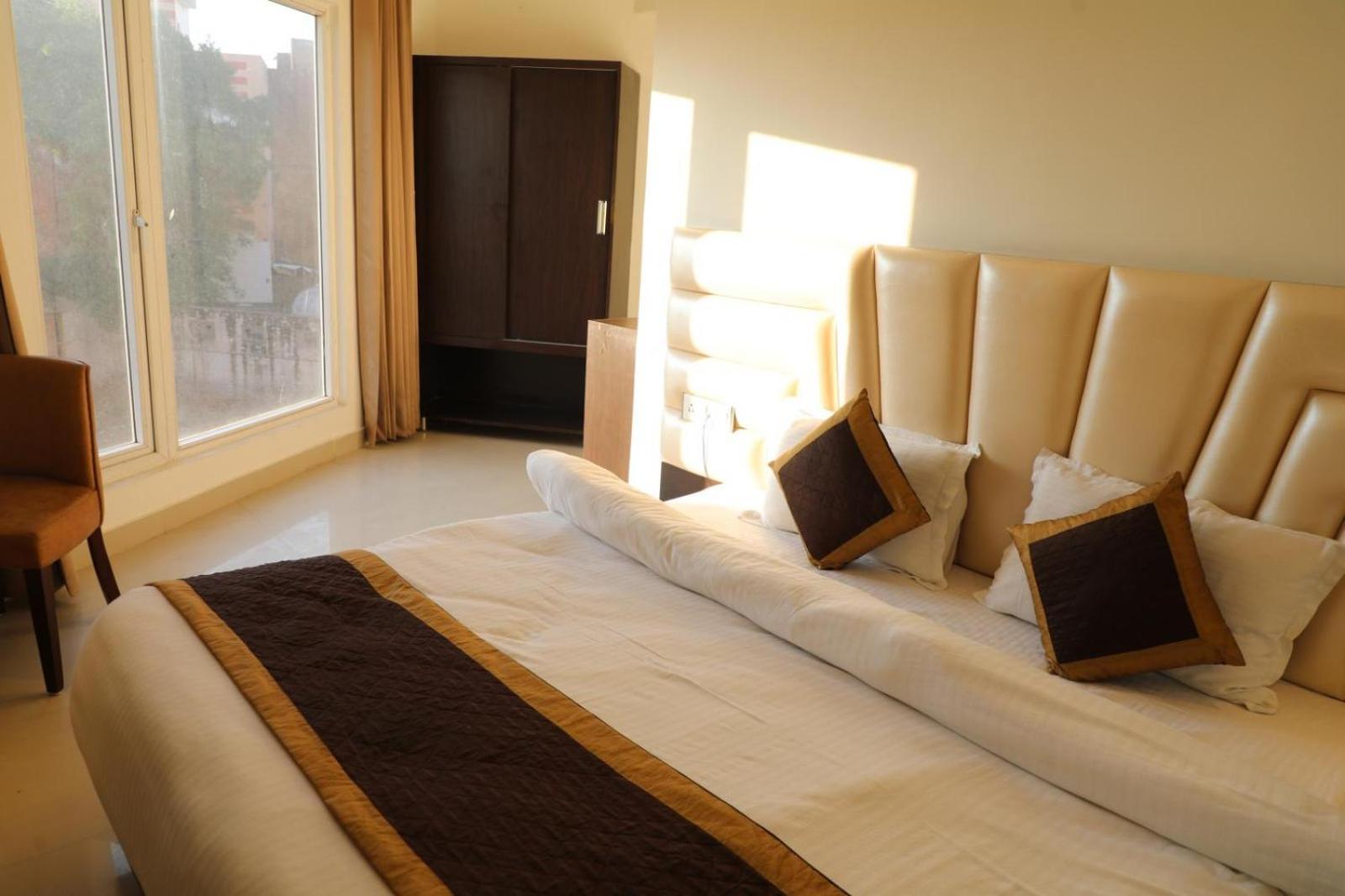 Hotel Avi Inn Amritsar Exterior foto